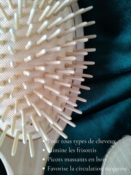Brosse de Massage Sun & Sia – Démêlage Doux & Relaxant | Bois FSC